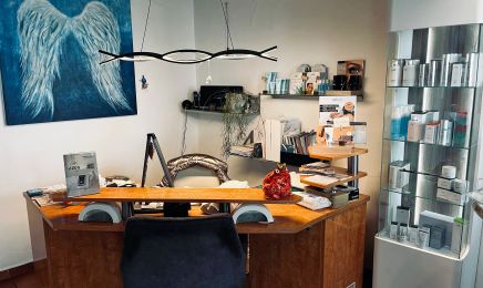 Manuelas Kosmetikstudio: Kosmetikstudio in Kehl