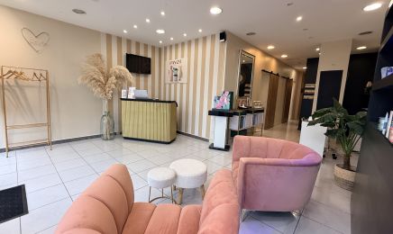 Apolline Beauté Agde  : Manucure à Agde