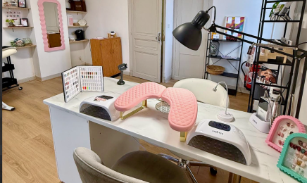 Ongle moi ça : Manucure à Couffoulens