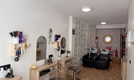 Les Ciseaux de Val  : Coiffeur à Arras