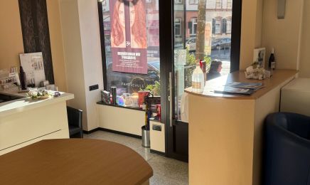 Coiffeur Sofie: Friseur in Wiesbaden