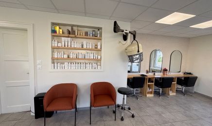 By Alicia : Coiffeur à Huningue
