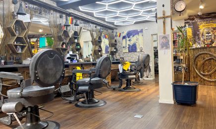 Barbershop Sipanoo: Barbershop in Kronach