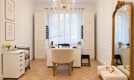 Le Boudoir Privé Manucure et Beauté des pieds Russes / Rehaussement de cils / Épilation  : Institut de beauté à Lyon