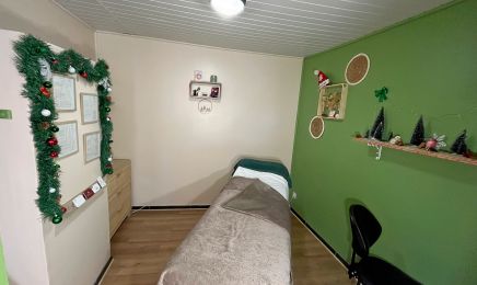 L'audyssée du soin : Manucure à Berson