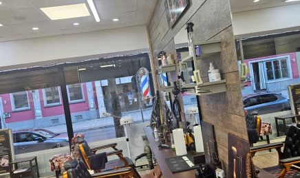 Harmony Salon: Friseur in Neu-Ulm