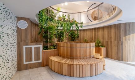 GOLDEN TULIP LYON OUEST – HOTEL & SPA : Manucure à Limonest