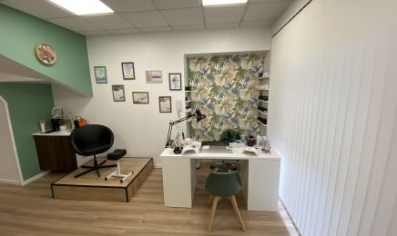 Yordanoff nails : Institut de beauté à La Flèche