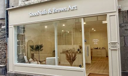 BROWS ART : Institut de beauté à Aurillac