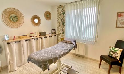 Espace Beauté "Au temps pour Soi"  : Institut de beauté à La Flèche