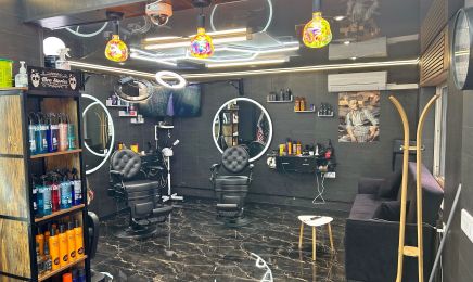 KS Barber Shop : Institut de beauté à Marseille