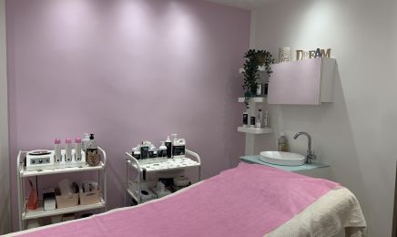 Ôsiris beaute : Manucure à Marseille