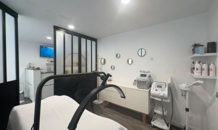 Maquillage Permanent by Nour  : Institut de beauté à Lorient