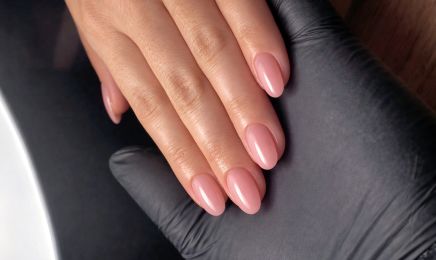 Ongle By M, Rehaussement de cils - Browlift - Nail Art - Pose capsules  : Institut de beauté à Clouange