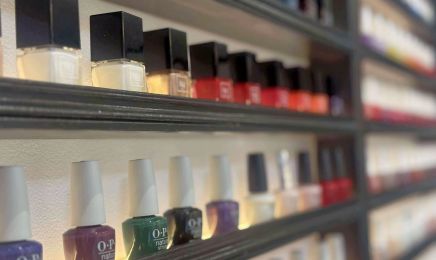 DIB Nails - 75007 : Manucure à Paris