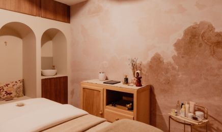 Mélété • Suite de beauté : Manucure à Tarare