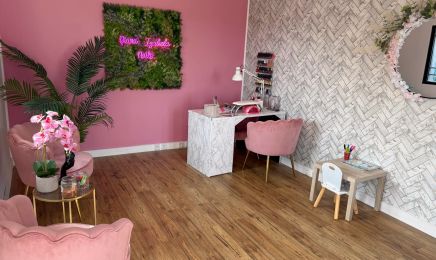 Diana Izabella Nails : Manucure à Nîmes