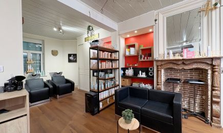 Audrey Coiffure - Expertise transformation et modelage crânien : Coiffeur à Saint-Jans-Cappel