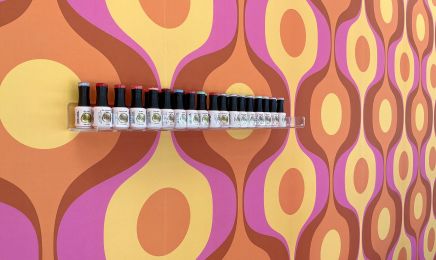 Vinyl & Vernis : Coiffeur à Cannes