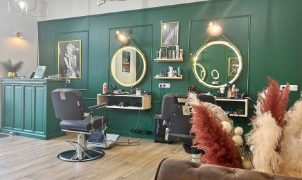 Elina Selin - Barber ( C127 )  : Coiffeur à Lyon