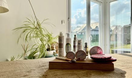 Dream Beauty By Marion - A Domicile : Manucure à Janzé