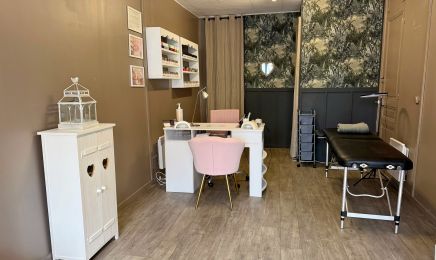 Amande nail’s  : Manucure à Épernay