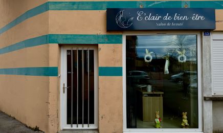 E’Clair de bien etre : Manucure à Valentigney