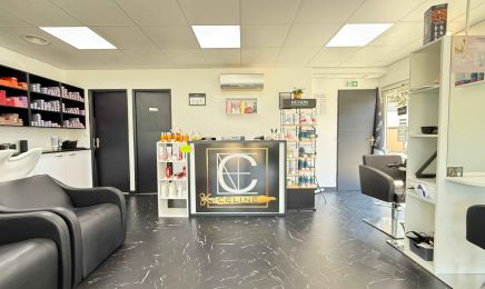 Céline Hair Artist  : Coiffeur à Salon-de-Provence