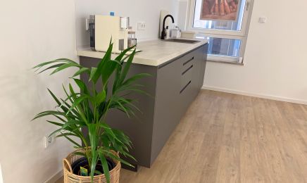 ArDessi Nails & Lashes : Nagelstudio in Augsburg