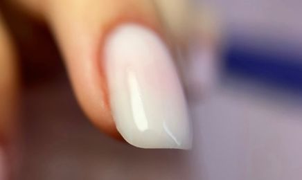 Maison beauté - Nails diffusion  : Manucure à Venelles