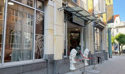 Royal Tulip Thaimassage: Kosmetikstudio in Stuttgart
