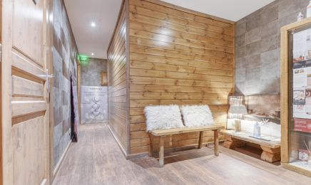 Centre ésthetique Egat : Coiffeur à Égat