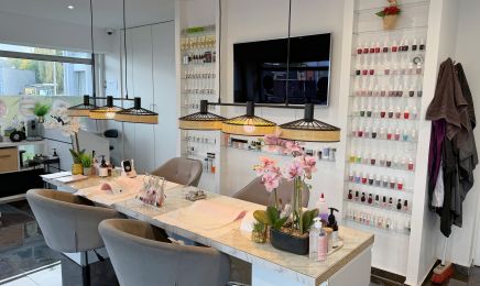 Paris Beauty : Manucure à Creil