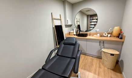 Parapharmacie Paraplus : Institut de beauté à Eybens