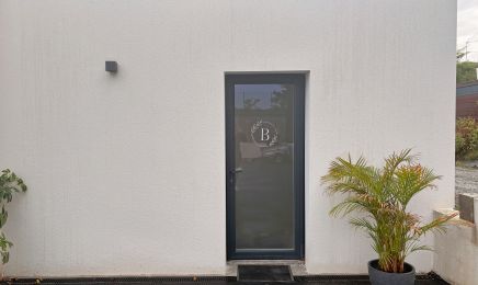 Beauté d'ivin Extensions de cils, Ongles et Esthétique : Institut de beauté à Quimper