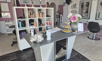 Verlockend Haardesign bei Mary: Kosmetikstudio in Hagen