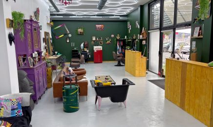Jordan chez L'Entre Amis : Coiffeur à Perpignan
