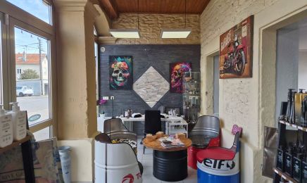 Le Retrospec'tiff - Salon de coiffure, Head-Spa et Manucure : Manucure à Aumetz