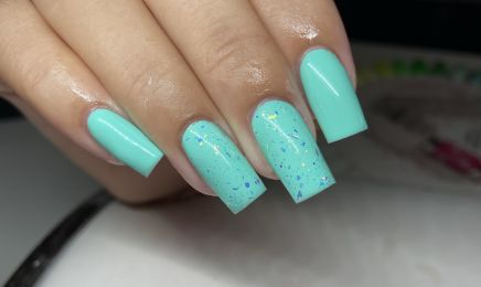 Brs Beauty  : Manucure à La Farlède