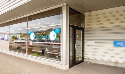 O2 Ciseaux : Coiffeur à Russ