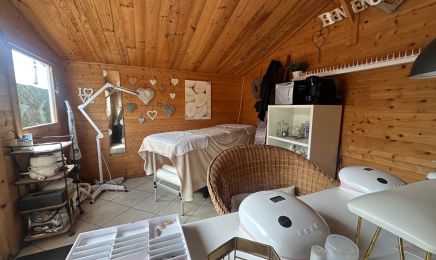 Le chalet de Laura  : Manucure à Pacy-sur-Eure