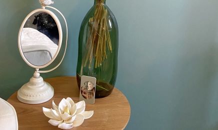 Hollyface & Co – Facialiste, Massage & Drainage lymphatique sculptant : Institut de beauté à Saint-Germain-en-Laye