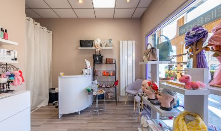 Institut miléna  : Manucure à Le Pecq