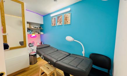 QUEEN NAILS SPA : Institut de beauté à Versailles
