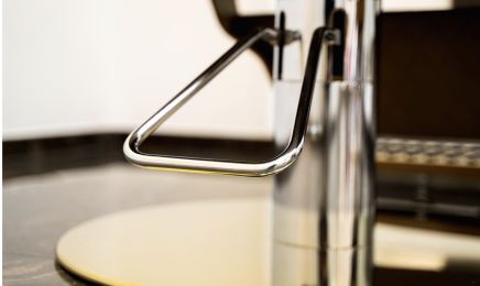 Charles Homme  : Coiffeur à Paris