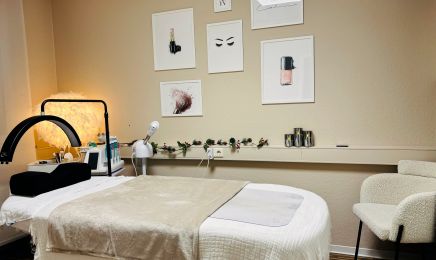 Beautywerk by Julia Greger: Kosmetikstudio in Uhingen
