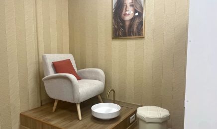 Beautés du Monde : Coiffeur à Carnoules