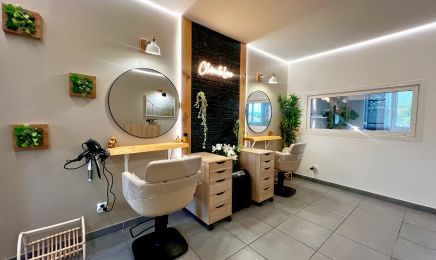 CLAIRE DE LUNE - Salon Privé - Coiffure & Ongles : Coiffeur à Rocbaron