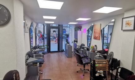 Monika coiffure : Coiffeur à Paris