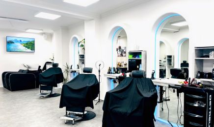 Alan & Farzad: Barbershop in Paderborn